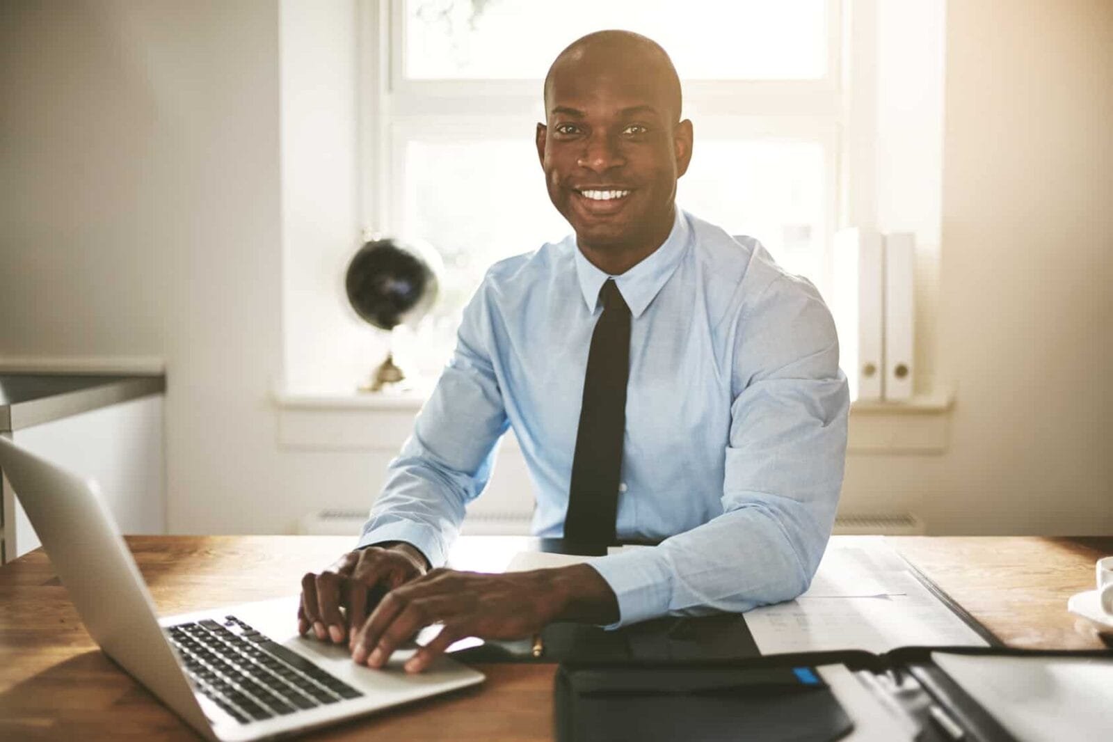 découvrez synergie comptable, votre partenaire idéal pour une gestion financière optimisée. nous offrons des services de comptabilité sur-mesure, adaptés aux besoins de votre entreprise, tout en garantissant rigueur, transparence et efficacité. transformez la complexité financière en sérénité avec notre équipe d'experts.